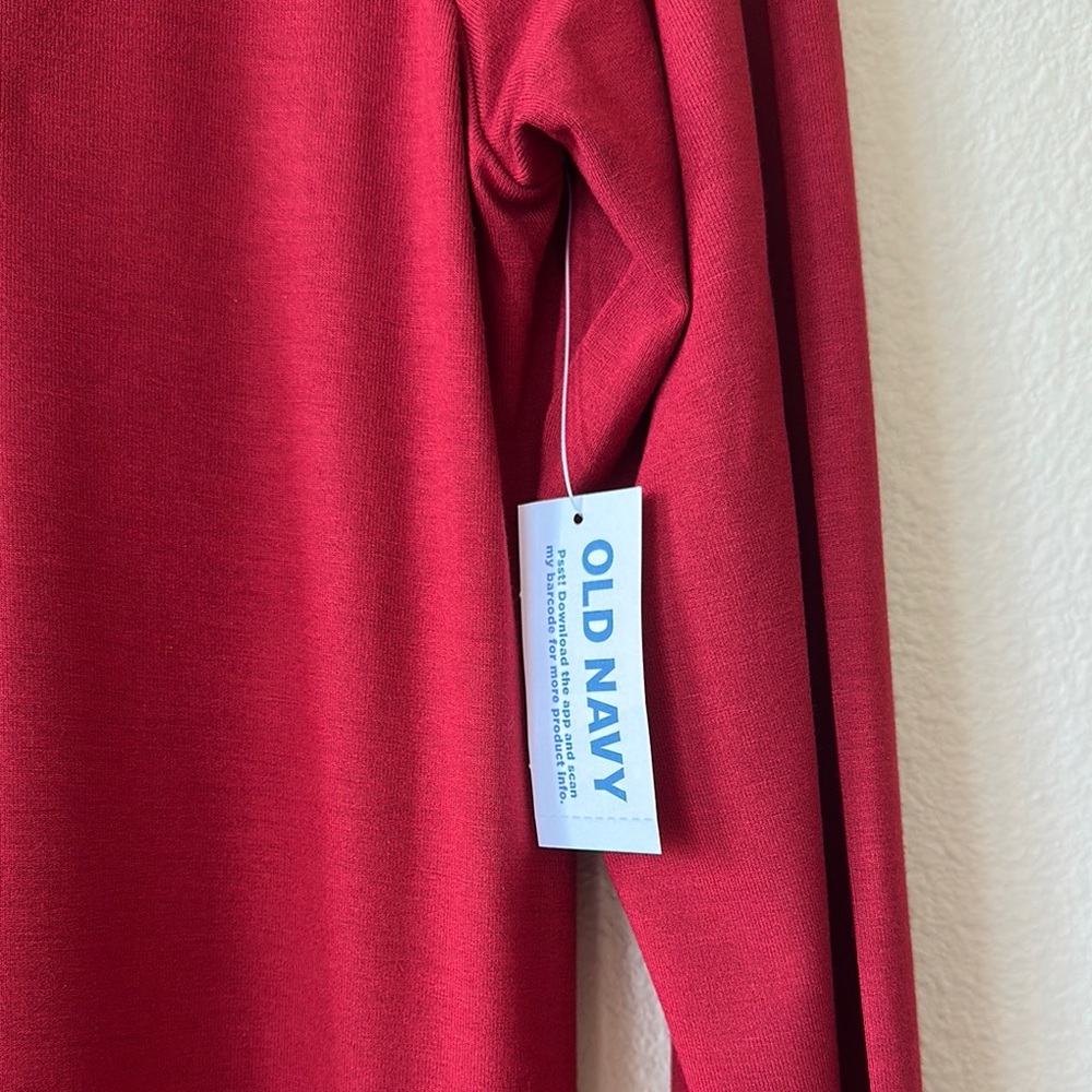 Old Navy Elegant Red Long Sleeve Dress NWT - Picture 2 of 5